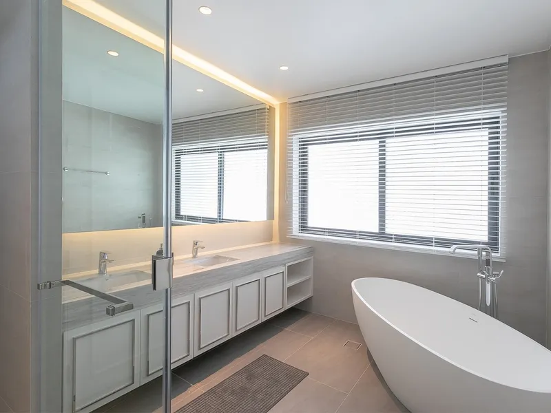 Villa méditerranéenne de 5 chambres avec piscine à louer, Cherng Talay - Cherng Talay, Phuket - Photo principale