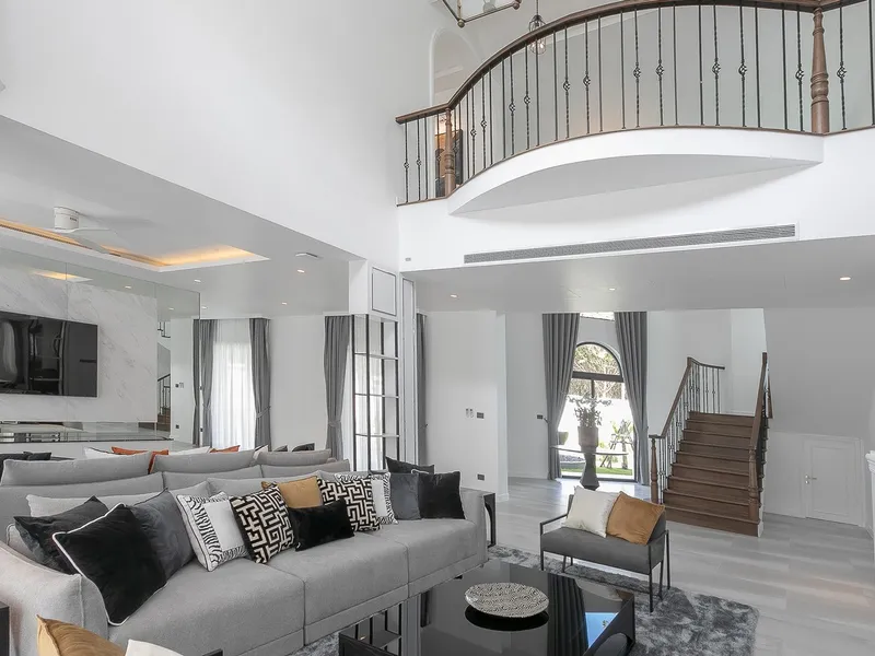 Villa méditerranéenne de 5 chambres avec piscine à louer, Cherng Talay - Cherng Talay, Phuket - Photo principale
