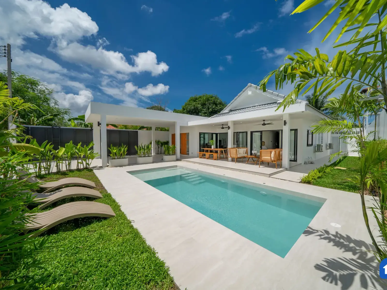 Продается Балийская вилла с 4 спальнями и бассейном, Раваи - Rawai, Mueang Phuket - Главное фото