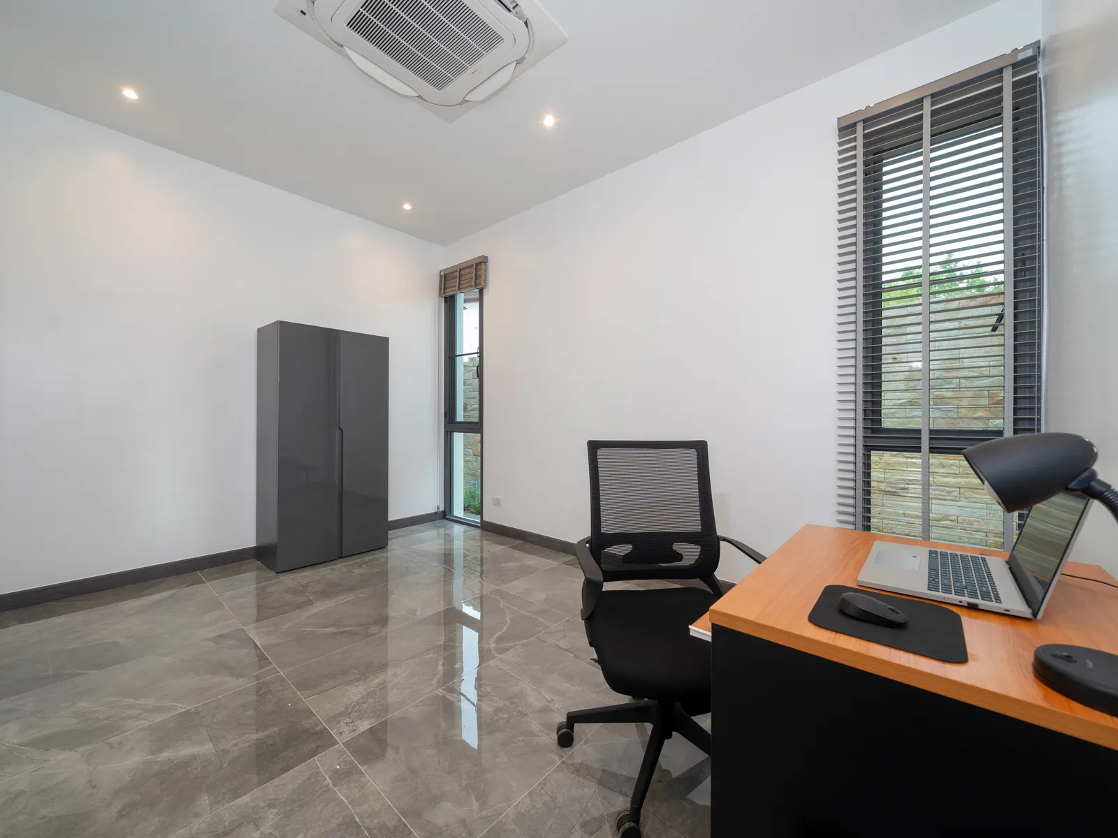 3-Bedroom Pool Villa for Sale, Cherng Talay, Near Laguna, Freehold - Cherng Talay, Phuket - Photo 9