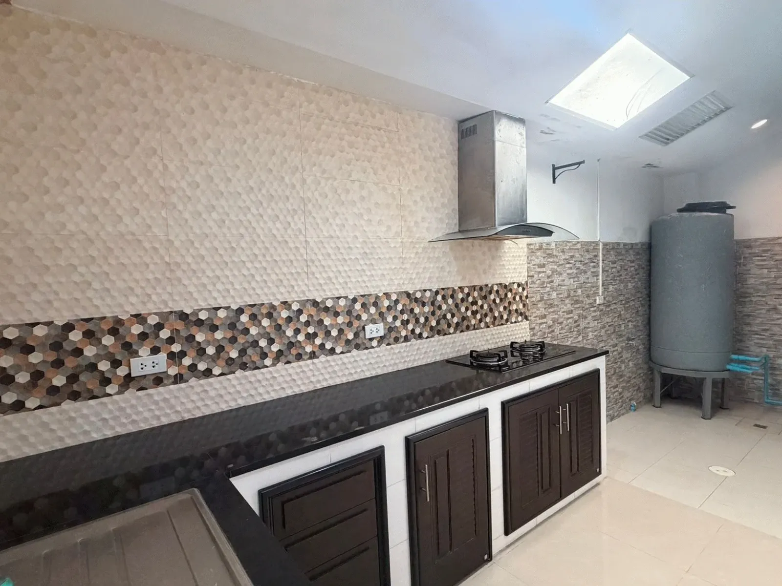 2-Bedroom House for Rent, Chalong, Affordable and Convenient - Chalong, Phuket - Photo 4