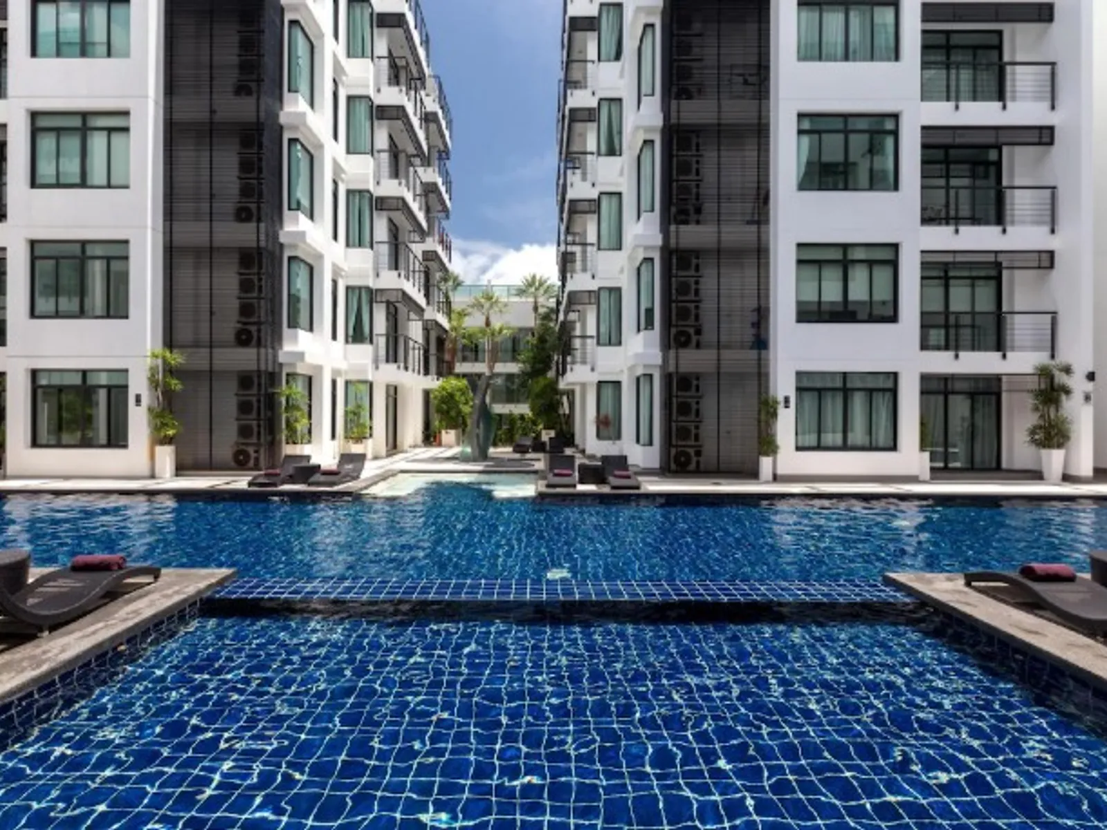 Kamala Regent, 2-Bedroom Freehold Condo for Sale, Kamala - Kamala, Phuket - Photo 1