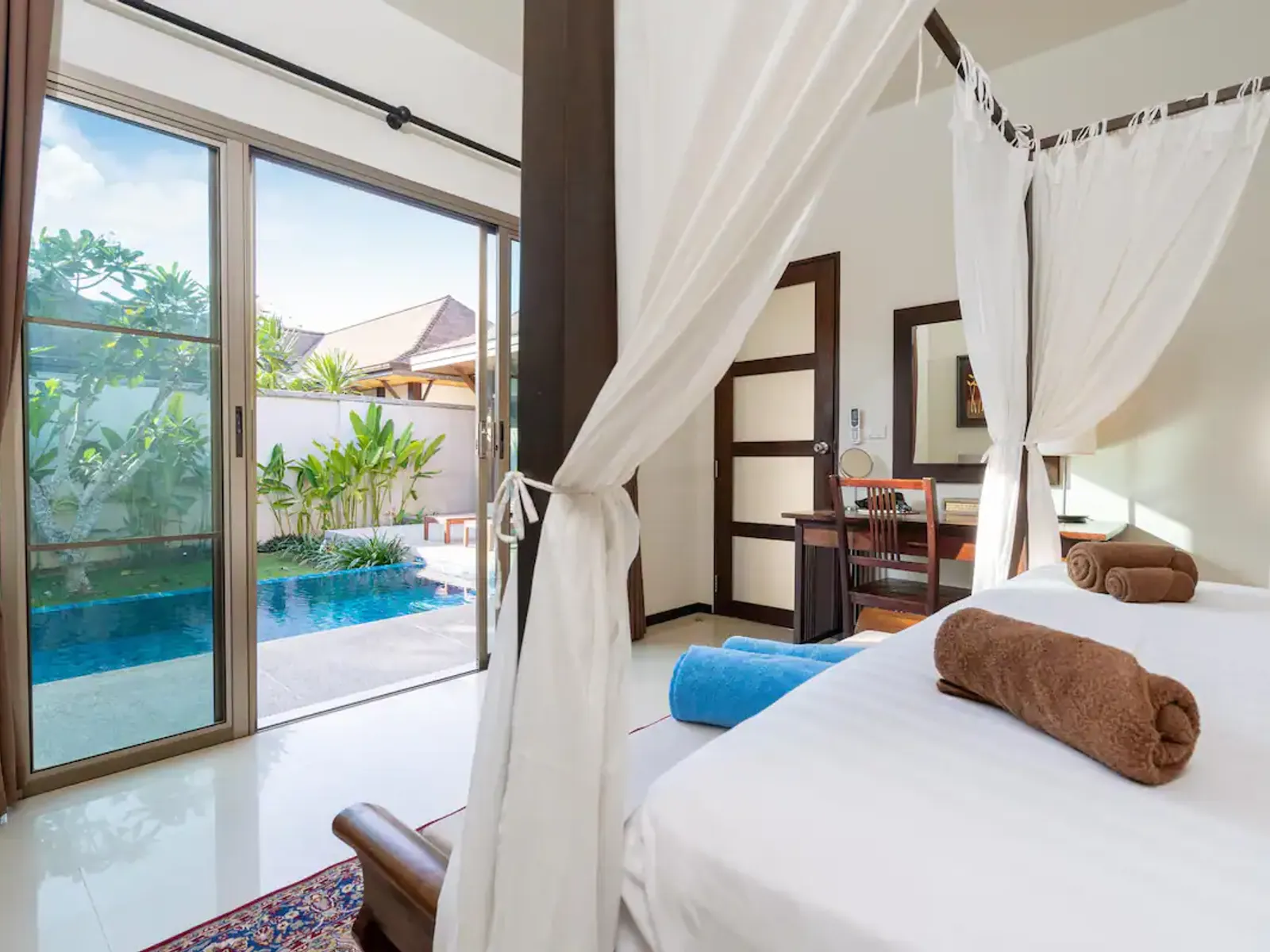 The Niche, 3-Bedroom Thai-Style Pool Villa for Rent, Nai Harn - Nai Harn, Phuket - Photo 14