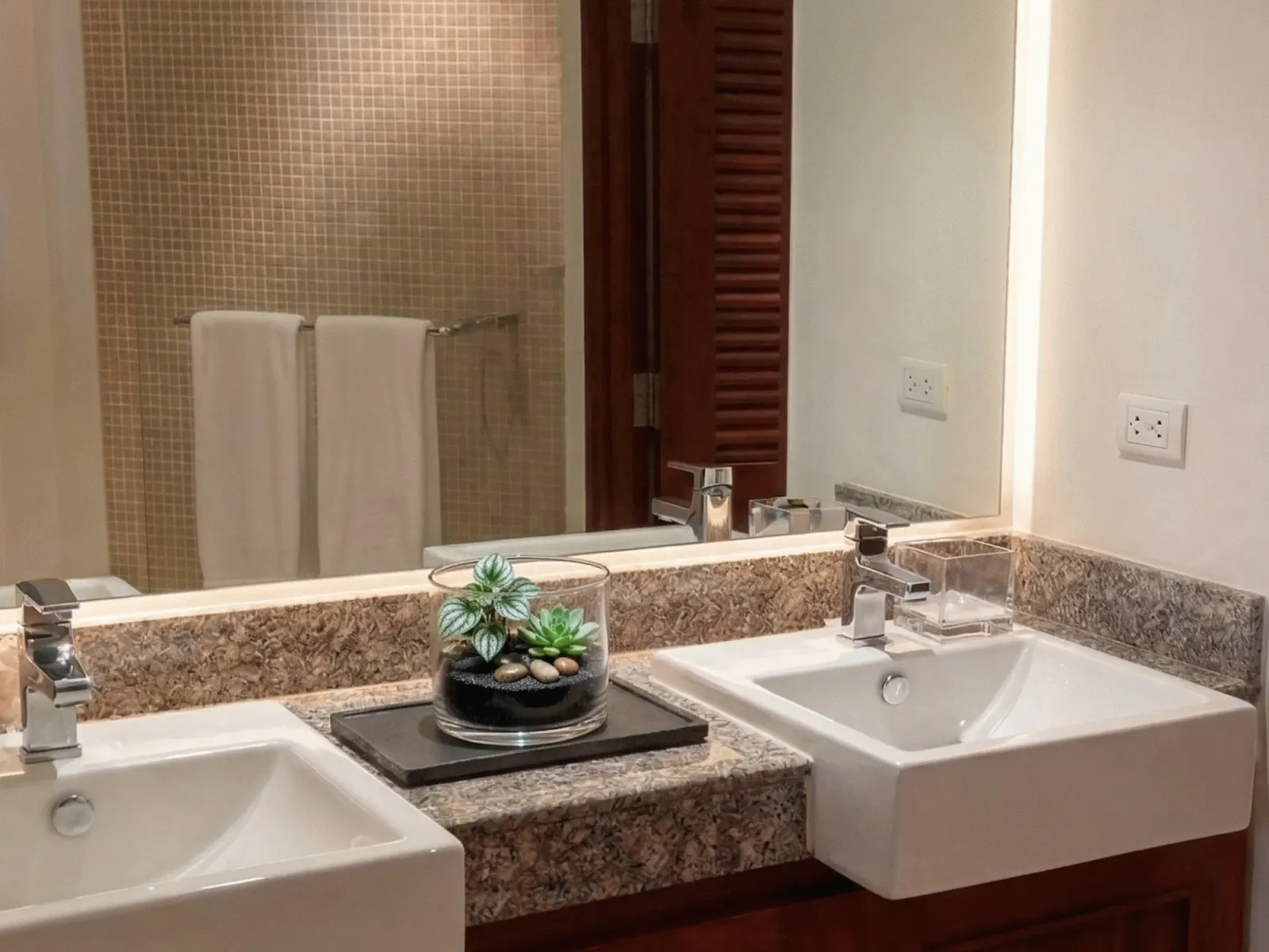2-Bedroom Resort-Style Condo for Sale, Nai Yang, Freehold - Nai Yang, Phuket - Photo 14