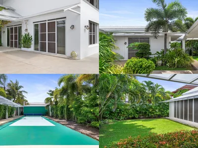 Rawai Grand House, 9-Bedroom Gated Estate, Rawai, Freehold - Rawai, Phuket - Photo 2