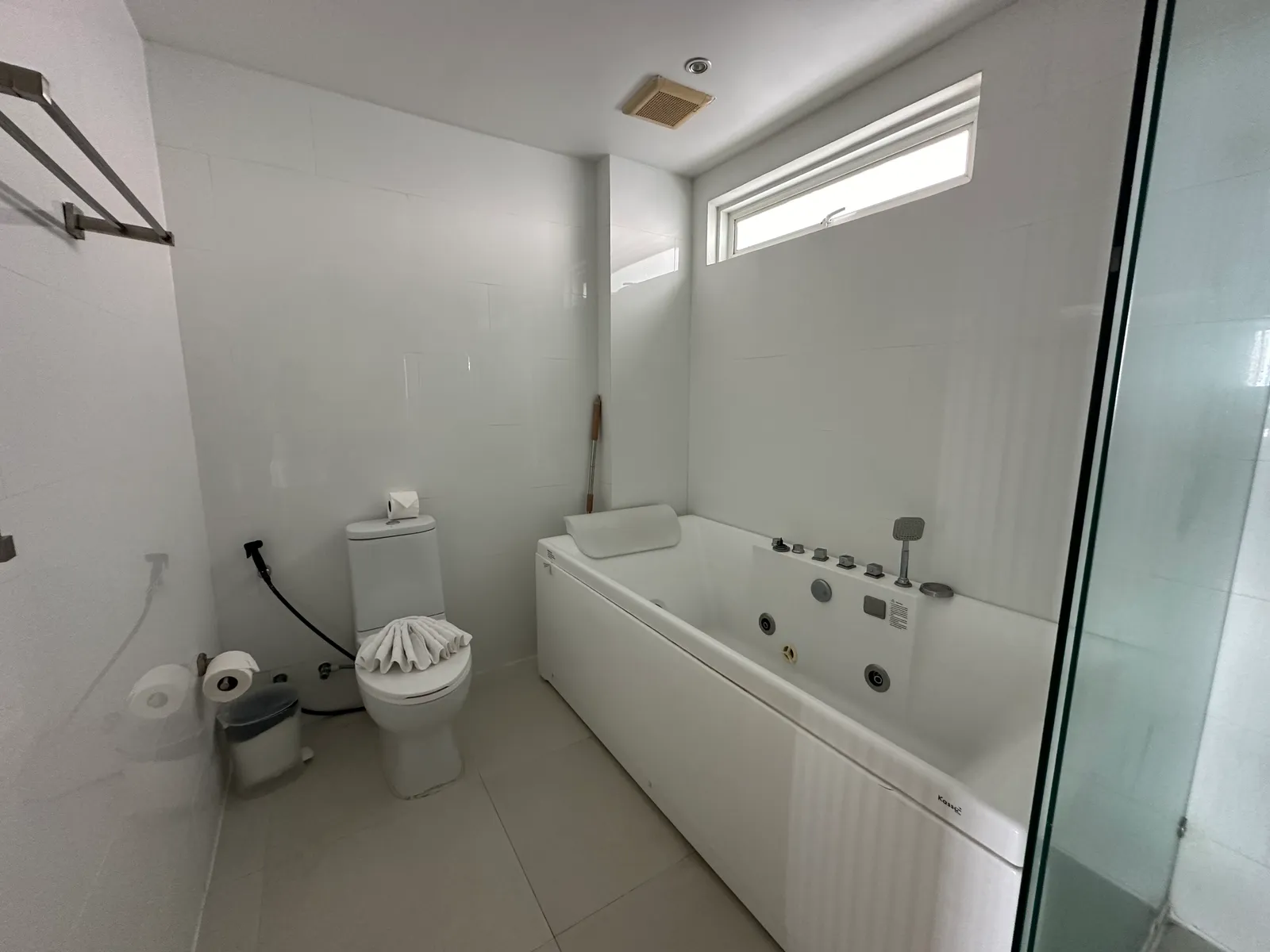 Sunset Plaza, 2-Bedroom Sea View Condo for Rent, Karon - Karon, Phuket - Photo 16