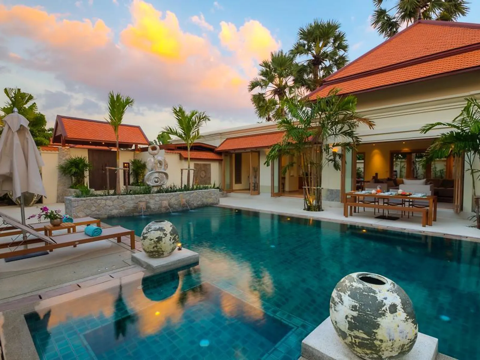 Sai Taan Villas, Villa rénovée de 5 chambres avec piscine à louer, Laguna - Laguna, Phuket - Photo 1