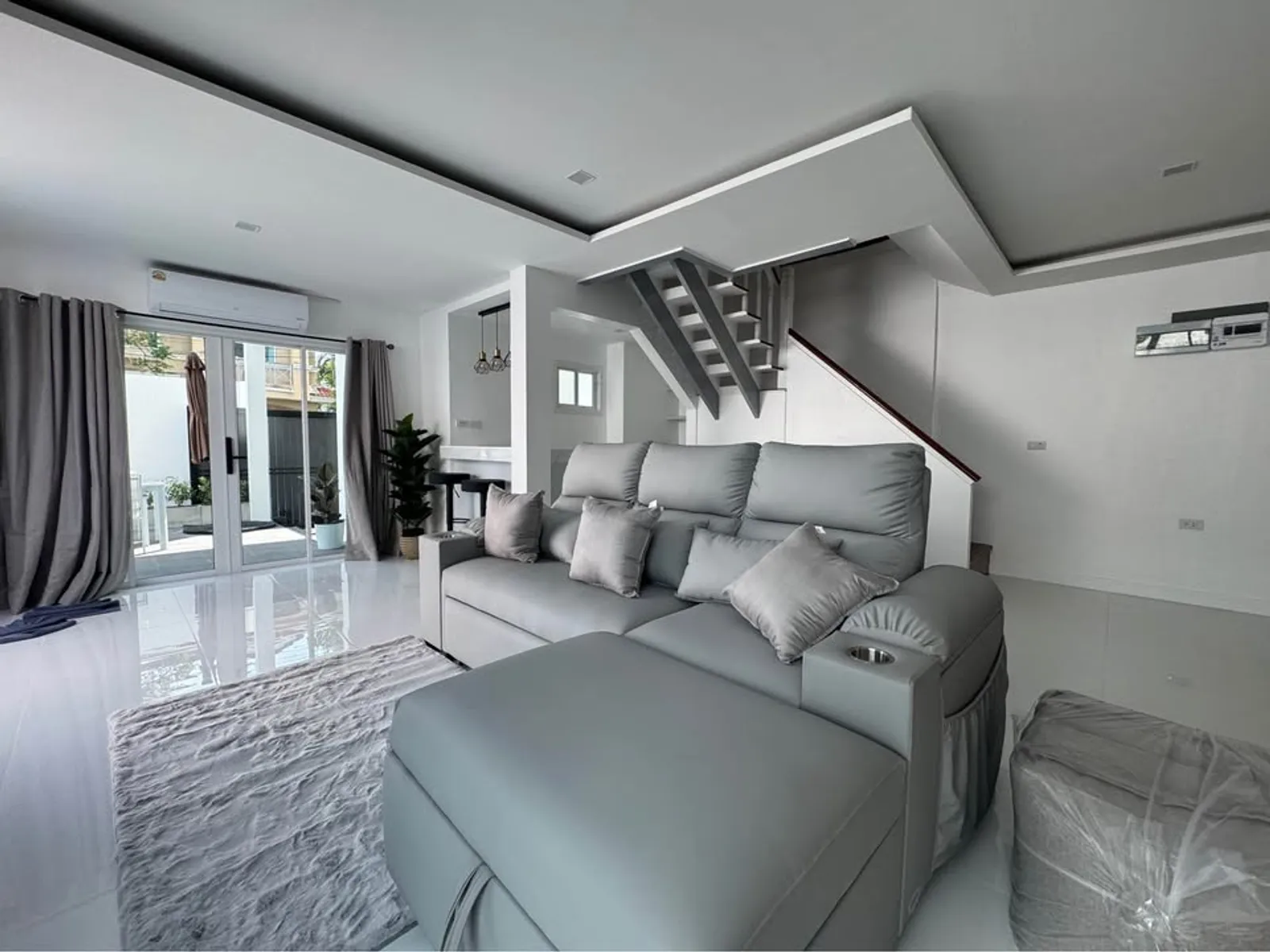 3-Bedroom Renovated Pool Villa for Rent, Chalong, Gated Estate - Chalong, Phuket - Photo 8