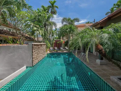 4-Bedroom Thai-Balinese Pool Villa for Sale, Rawai, Freehold - Rawai, Phuket - Photo 25
