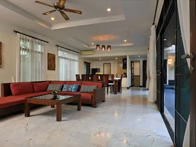 4-Bedroom Thai-Balinese Pool Villa for Sale, Rawai, Freehold - Rawai, Phuket - Photo 6