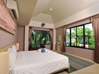4-Bedroom Thai-Balinese Pool Villa for Sale, Rawai, Freehold - Rawai, Phuket - Photo 19