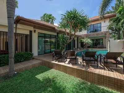 4-Bedroom Thai-Balinese Pool Villa for Sale, Rawai, Freehold - Rawai, Phuket - Photo 27