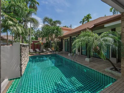 4-Bedroom Thai-Balinese Pool Villa for Sale, Rawai, Freehold - Rawai, Phuket - Property for sale or rent in Phuket