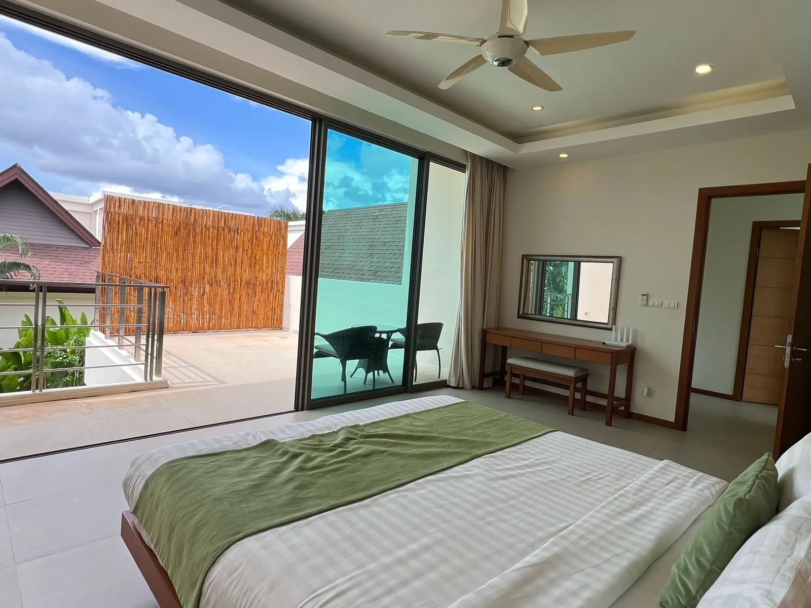 4-Bedroom House with Gym for Rent, Rawai, 800m to Beach - Rawai, Phuket - Photo 14