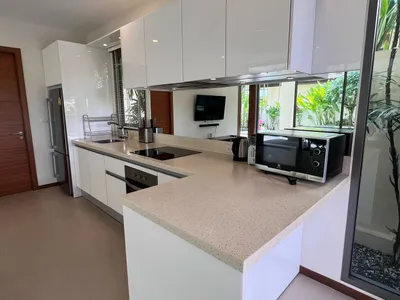 4-Bedroom House with Gym for Rent, Rawai, 800m to Beach - Rawai, Phuket - Photo 16