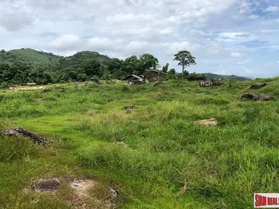 5 Rai Cleared Land for Sale, Chalong, Overlooks Dam - Chalong, Phuket - Photo 4