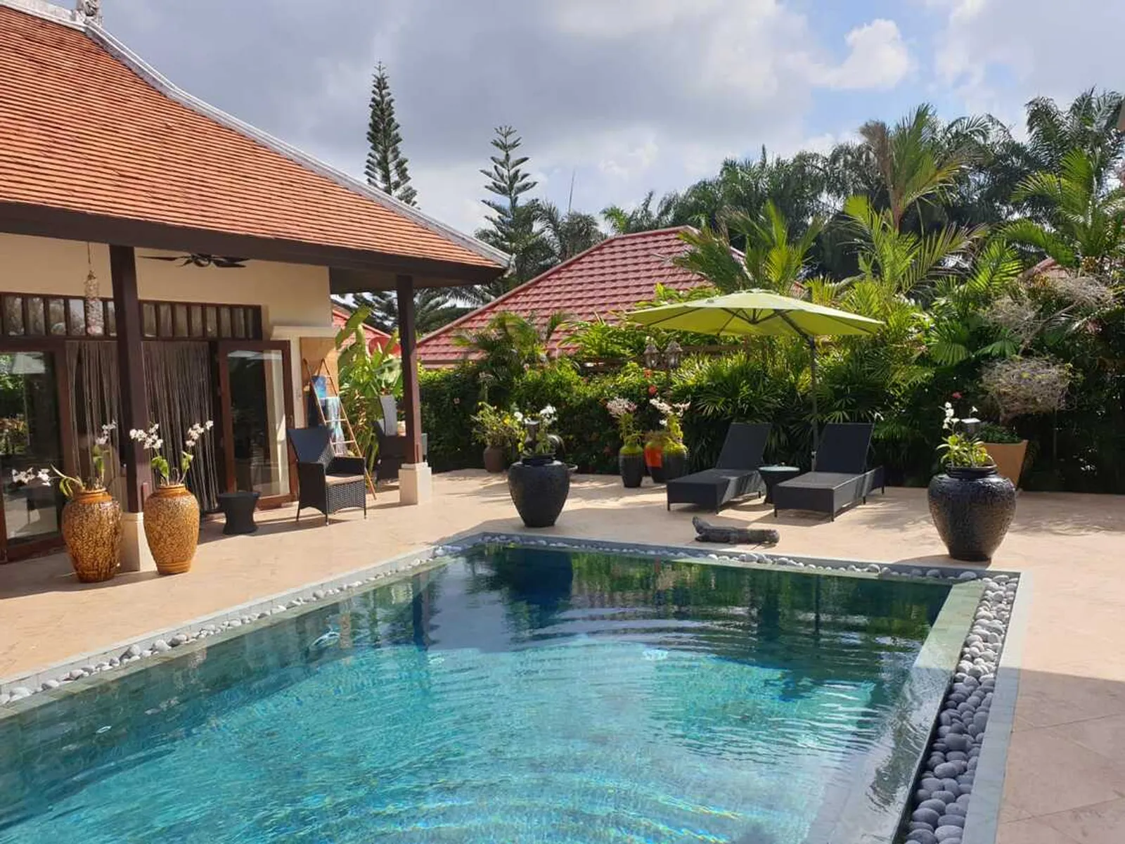 Sujika Gardens, 3-Bedroom Courtyard Pool Villa for Rent, Cherng Talay - Cherng Talay, Phuket - Photo 1