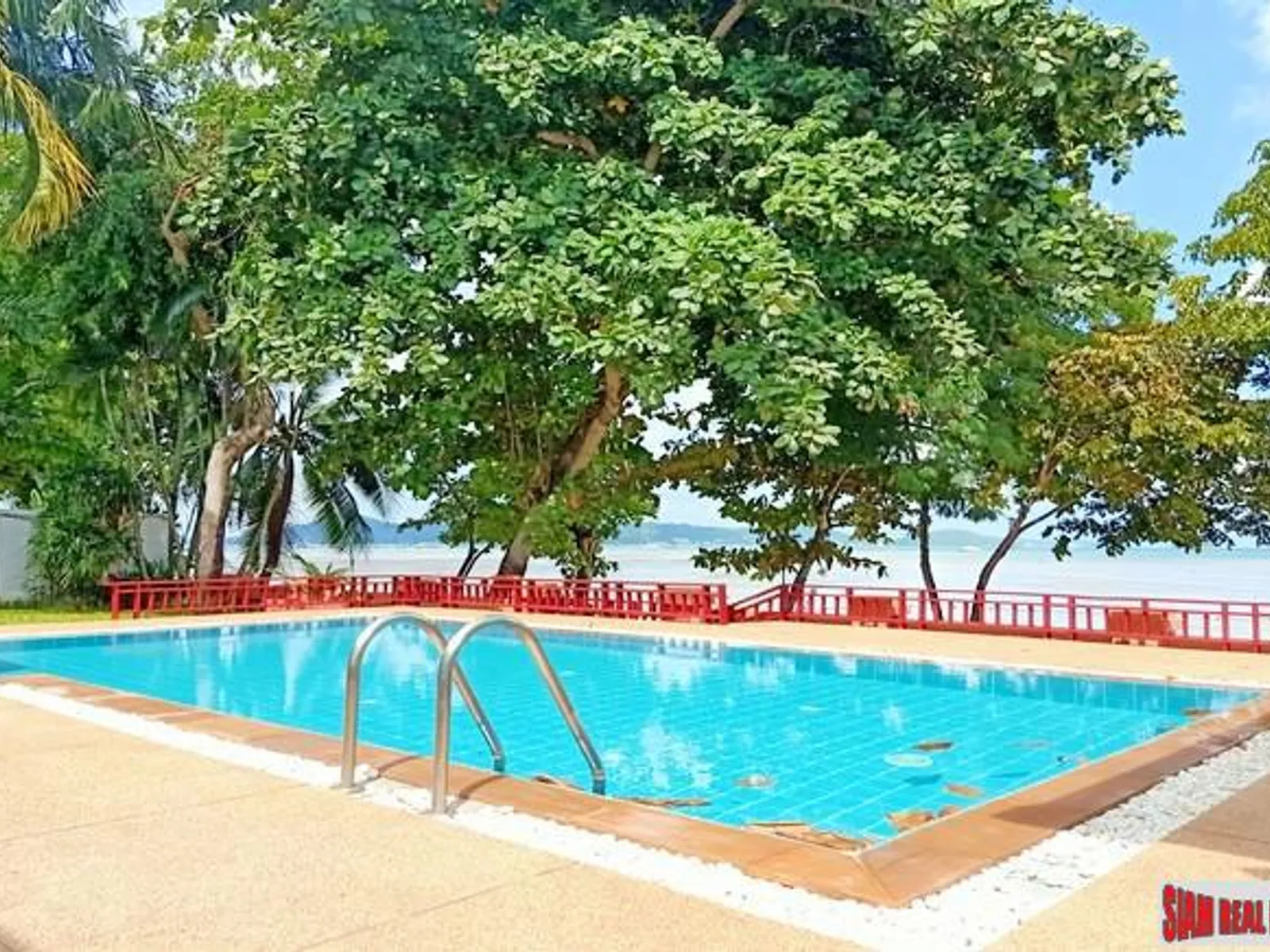 3-Bedroom Beachfront Pool Villa for Sale, Chalong, Freehold - Chalong, Phuket - Photo 2