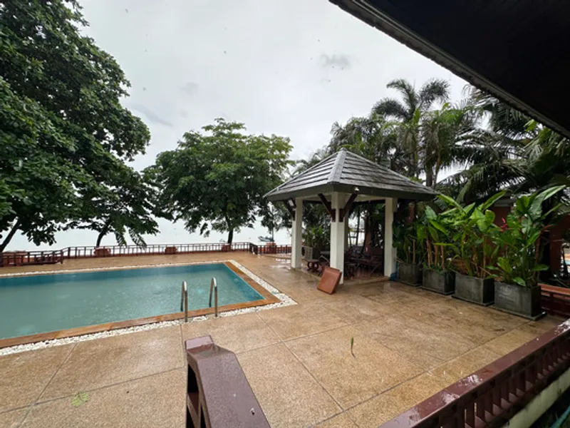 3-Bedroom Beachfront Pool Villa for Sale, Chalong, Freehold - Chalong, Phuket - Main photo