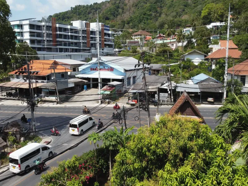 Corner Land & House, 1+ Rai, Commercial Potential, Karon/Kata - Karon, Phuket - Main photo