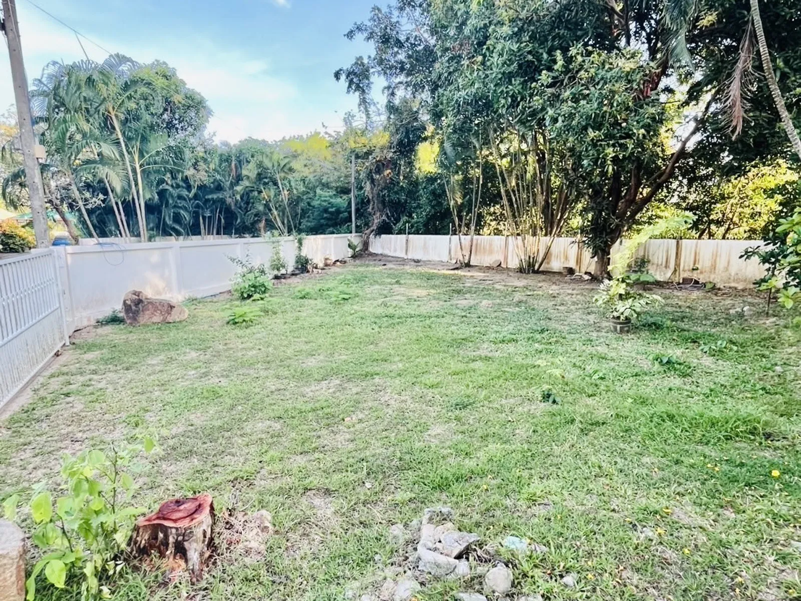 4-Bedroom Thai Teak Pool Villa for Rent, Rawai - Rawai, Phuket - Photo 6