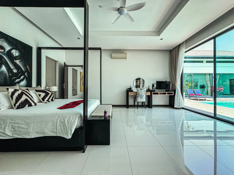 4-Bedroom Elegant Pool Villa for Rent, Rawai - Rawai, Phuket - Main photo