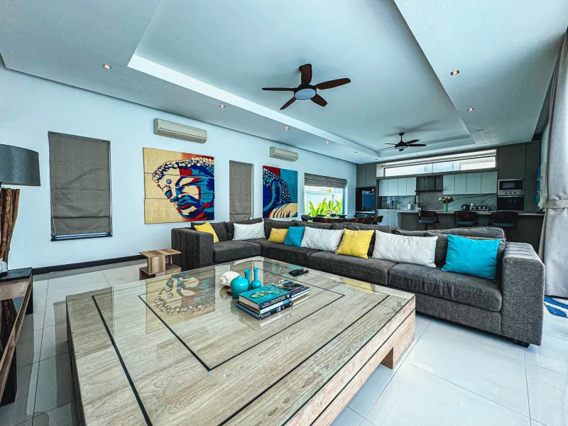 4-Bedroom Elegant Pool Villa for Rent, Rawai - Rawai, Phuket - Main photo