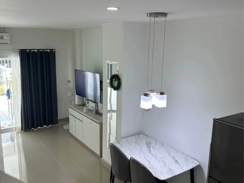 2-Bedroom Townhome for Rent, Phuket Town, Fully Furnished - Phuket Town, Phuket - Main photo
