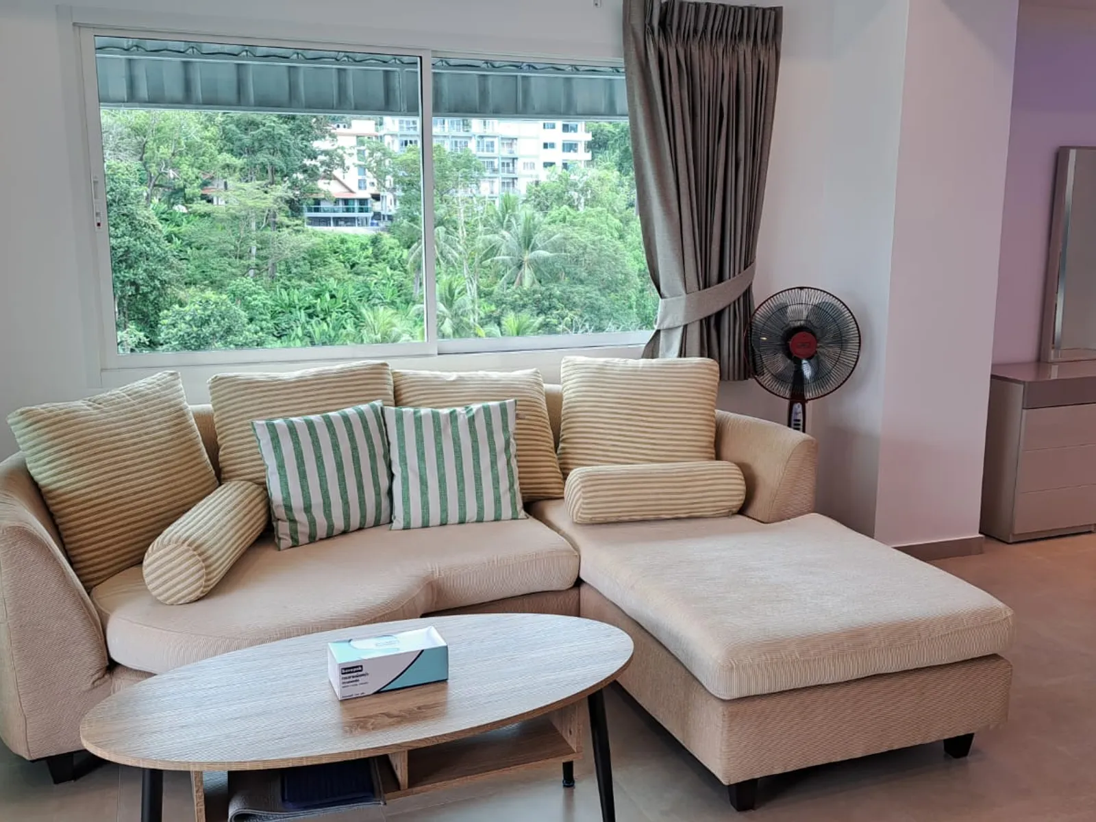Phuket Palace, 1-Bedroom Condo for Rent, 14th Floor, Patong - Patong, Phuket - Photo 2