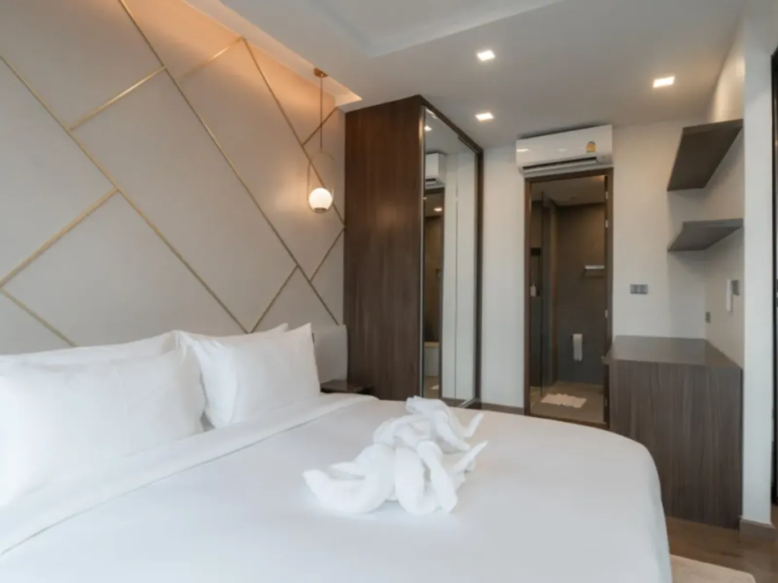 Proud Karon, 1-Bedroom Sea View Condo for Sale, Karon, Freehold - Karon, Phuket - Photo 8