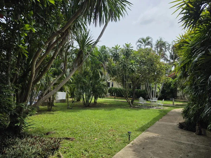 拉威两居别墅出租,带共享泳池和热带花园 - Rawai, Phuket - 主图