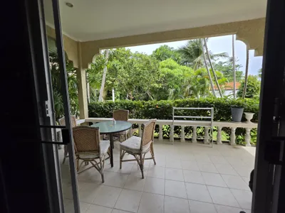 拉威两居别墅出租，带共享泳池和热带花园 - Rawai, Phuket - 图片 6