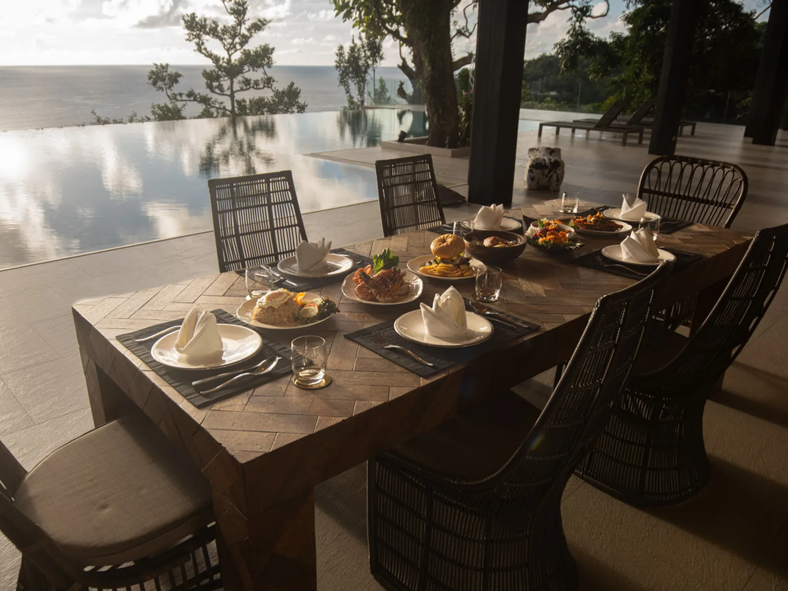 5-Bedroom Cliffside Infinity Pool Villa for Sale, Kamala, Freehold - Kamala, Phuket - Photo 7