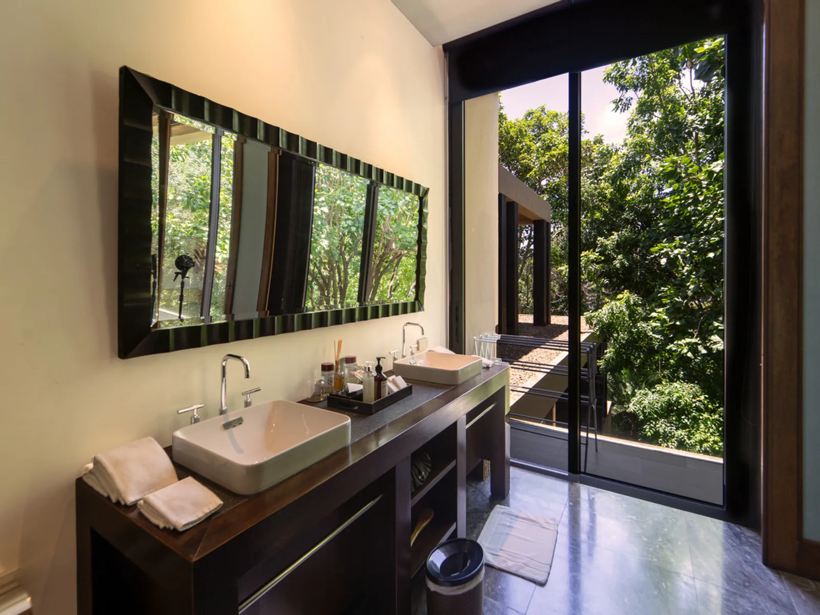 5-Bedroom Cliffside Infinity Pool Villa for Sale, Kamala, Freehold - Kamala, Phuket - Photo 46