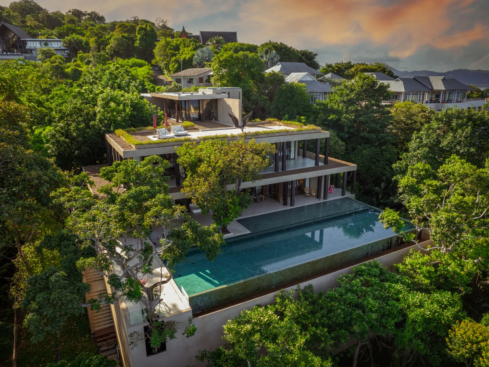 5-Bedroom Cliffside Infinity Pool Villa for Sale, Kamala, Freehold - Kamala, Phuket - Photo 1