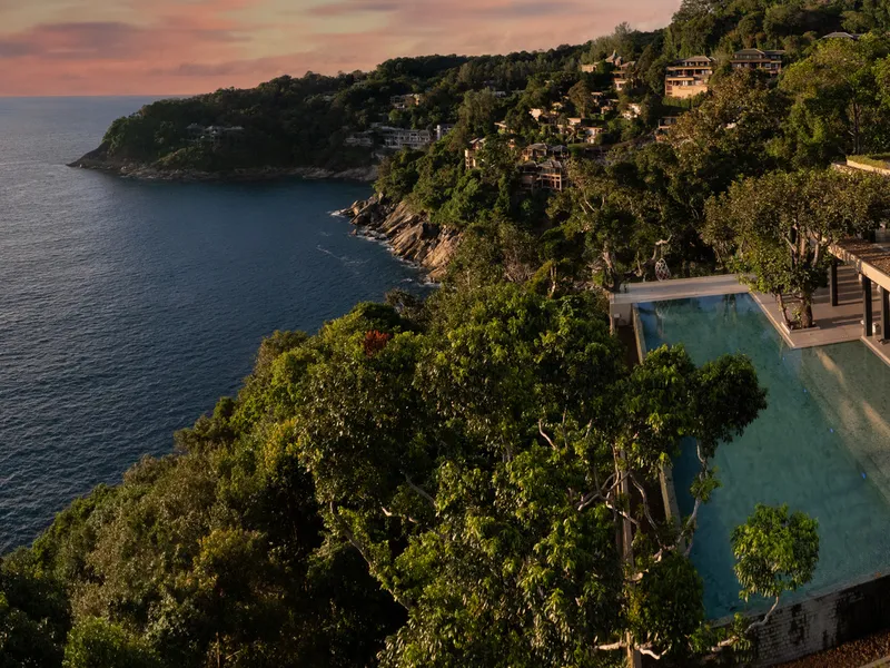 5-Bedroom Cliffside Infinity Pool Villa for Sale, Kamala, Freehold - Kamala, Phuket - Main photo