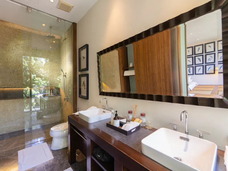 5-Bedroom Cliffside Infinity Pool Villa for Sale, Kamala, Freehold - Kamala, Phuket - Main photo