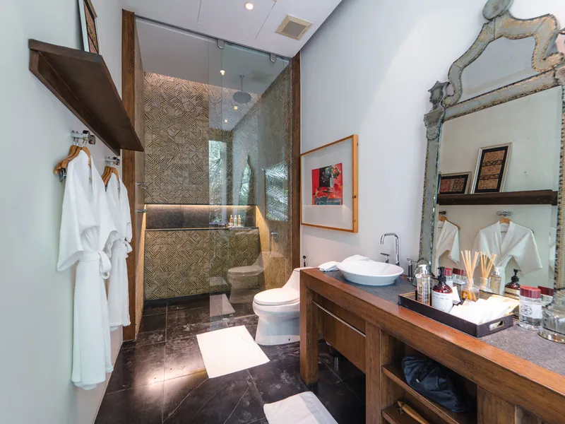 5-Bedroom Cliffside Infinity Pool Villa for Sale, Kamala, Freehold - Kamala, Phuket - Main photo