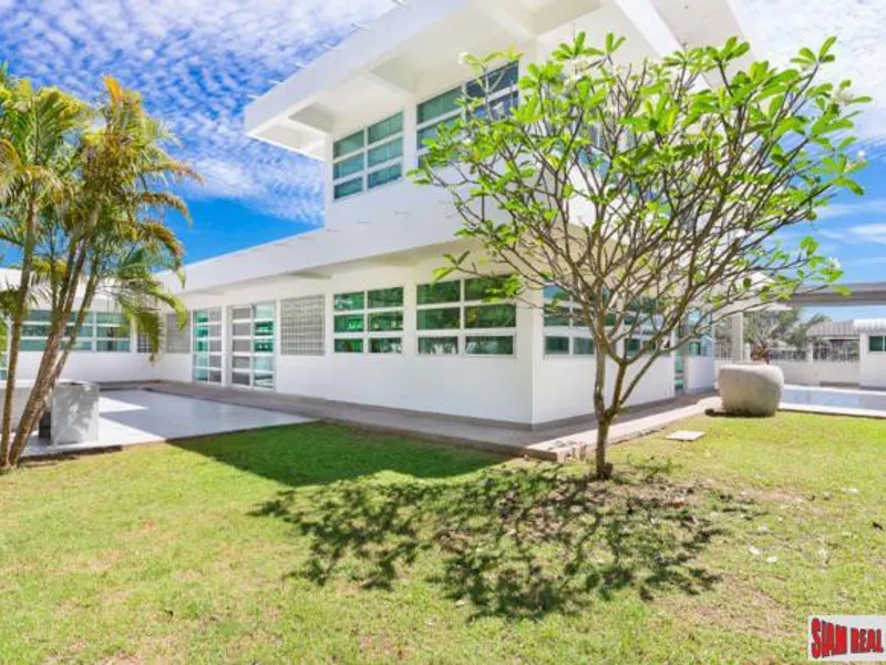5-Bedroom Pool Villa on 1 Rai, Rawai, Freehold - Rawai, Phuket - Main photo
