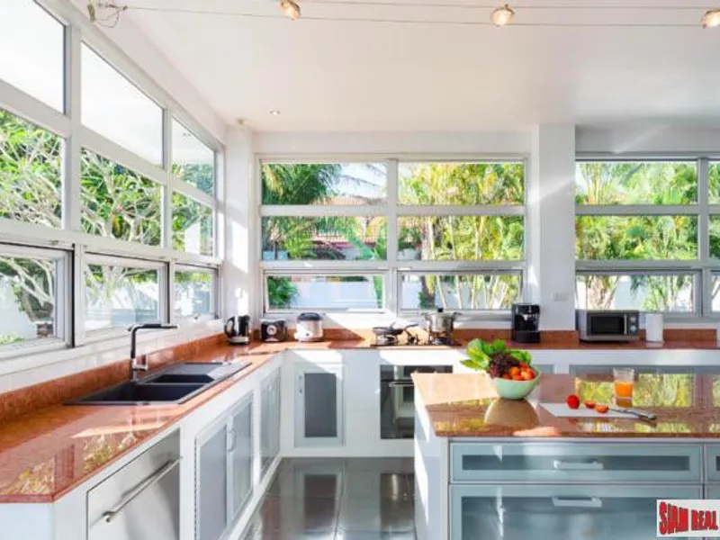 5-Bedroom Pool Villa on 1 Rai, Rawai, Freehold - Rawai, Phuket - Main photo