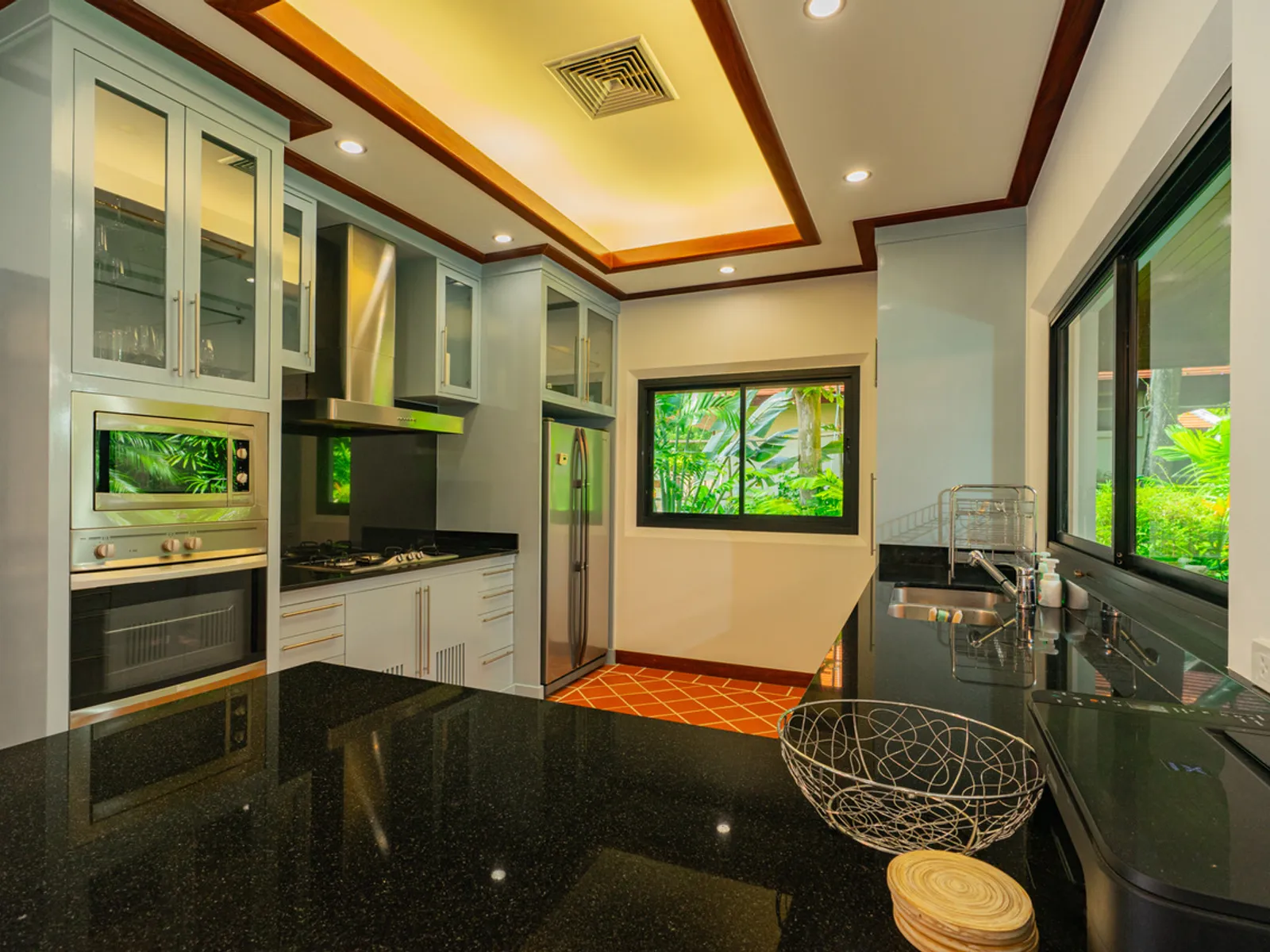 Baan Ton Sai, 4-Bedroom Thai-Balinese Villa for Rent, Nai Harn Baan Bua - Nai Harn, Phuket - Photo 21