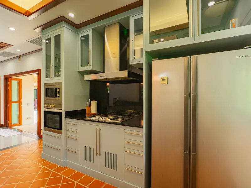 Baan Ton Sai, 4-Bedroom Thai-Balinese Villa for Rent, Nai Harn Baan Bua - Nai Harn, Phuket - Main photo