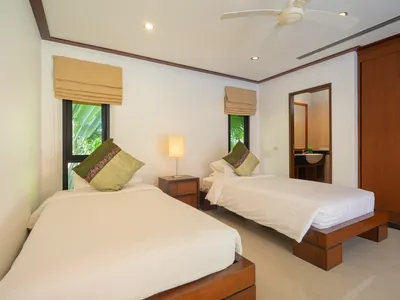 Baan Ton Sai, 4-Bedroom Thai-Balinese Villa for Rent, Nai Harn Baan Bua - Nai Harn, Phuket - Photo 33