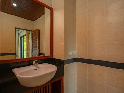 Baan Ton Sai, 4-Bedroom Thai-Balinese Villa for Rent, Nai Harn Baan Bua - Nai Harn, Phuket - Photo 50