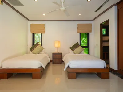 Baan Ton Sai, 4-Bedroom Thai-Balinese Villa for Rent, Nai Harn Baan Bua - Nai Harn, Phuket - Photo 35