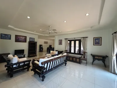 3-Bedroom Thai-Style Pool Villa on 1 Rai, Rawai, Freehold - Rawai, Phuket - Photo 9