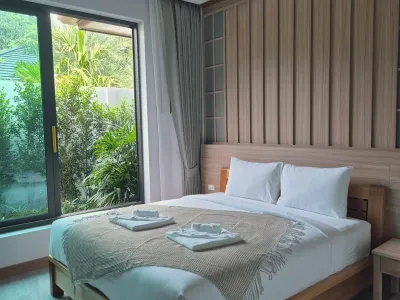 3-Bedroom Modern Villa with Wood and Stone Finishes for Rent, Nai Harn - Nai Harn, Phuket - Photo 4