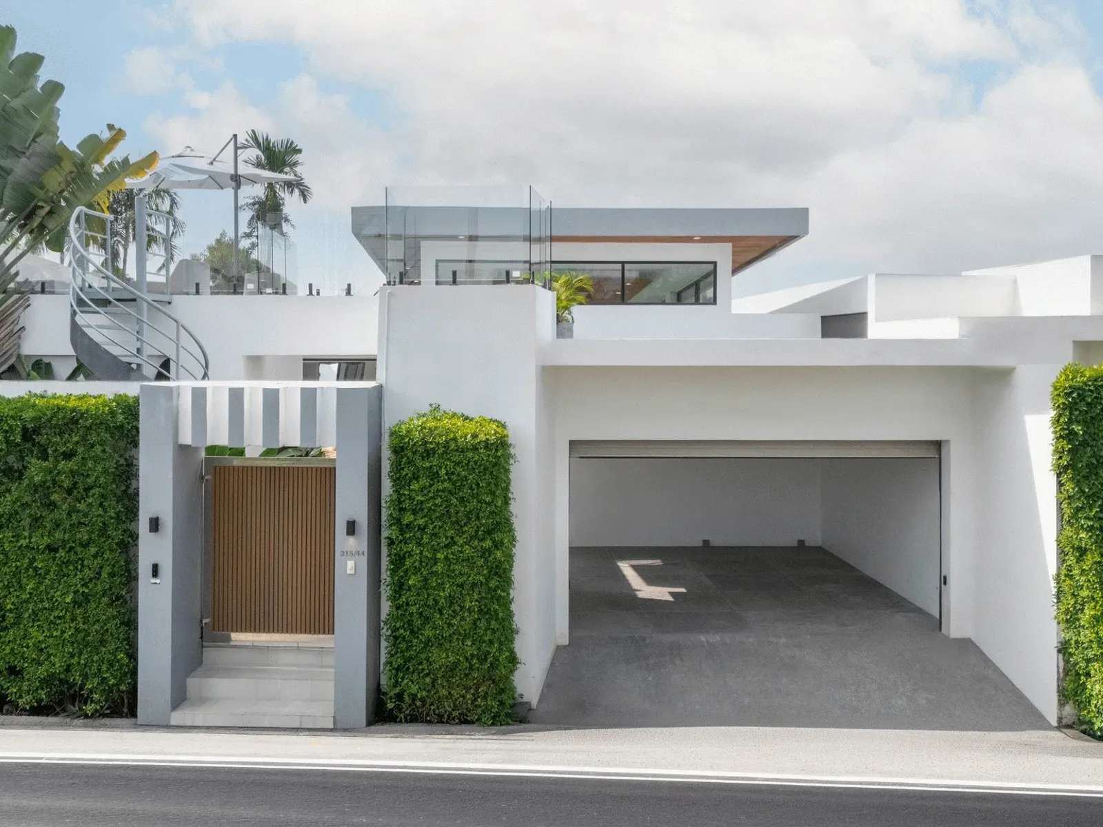 4-Bedroom Pool Villa with Rooftop Lake View for Rent, Layan - Layan, Phuket - Photo 13