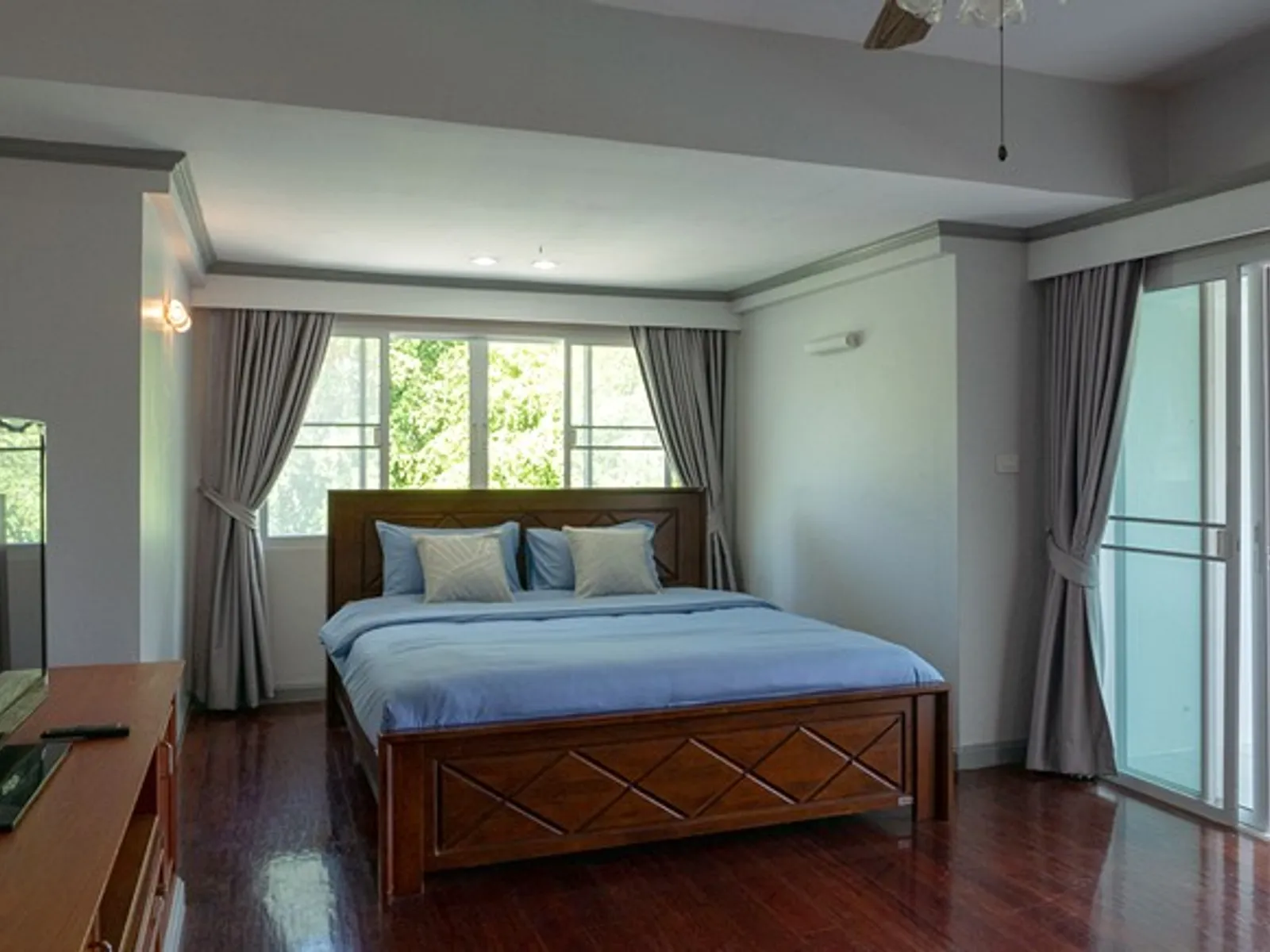 6-Bedroom Mansion Pool Villa on Golf Course, Phuket Country Club, Freehold - Kathu, Phuket - Photo 23