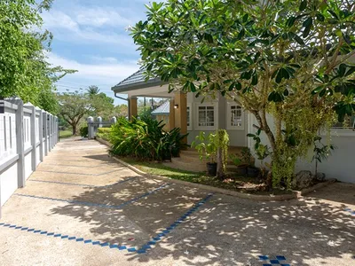 6-Bedroom Mansion Pool Villa on Golf Course, Phuket Country Club, Freehold - Kathu, Phuket - See all photos